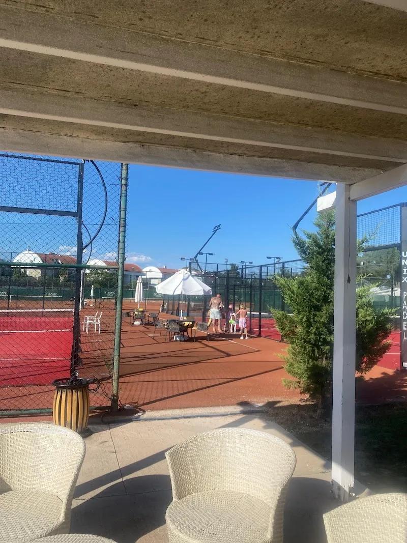 PHOENIX PADEL CLUB padel kortu