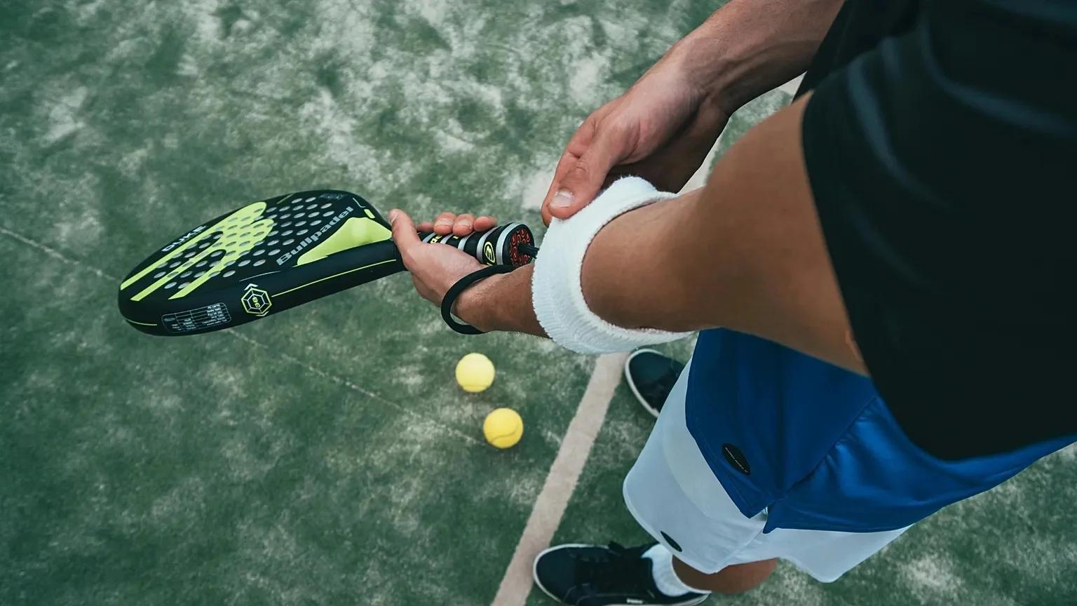 Yeni Başlayanlar İçin En İyi Padel Raketi (2026) – Pişman Olmadan İlk Raketi Seç