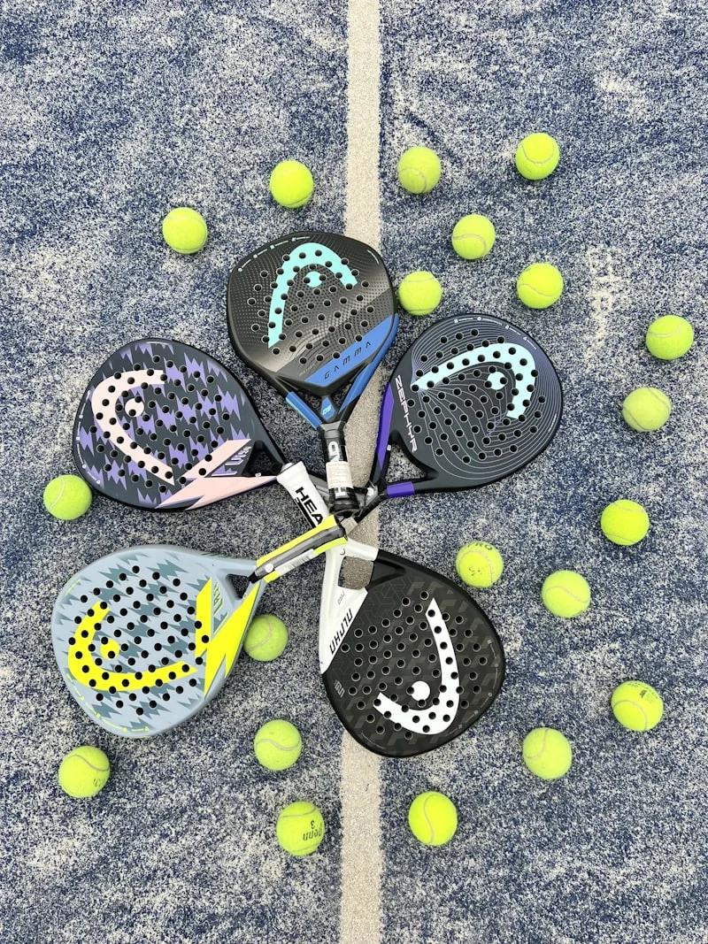 Padel mi Tenis mi? Kapsamlı Karşılaştırma Rehberi